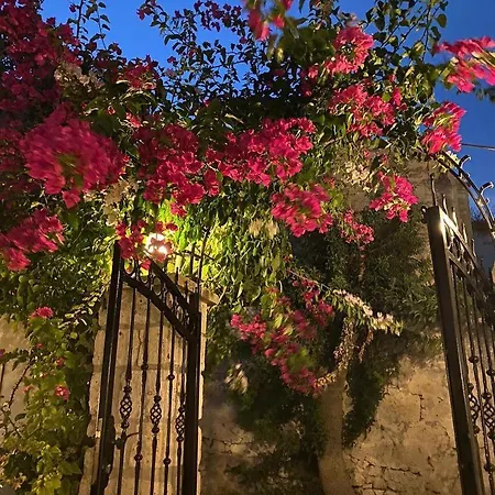 Alacati Selin Çeşme