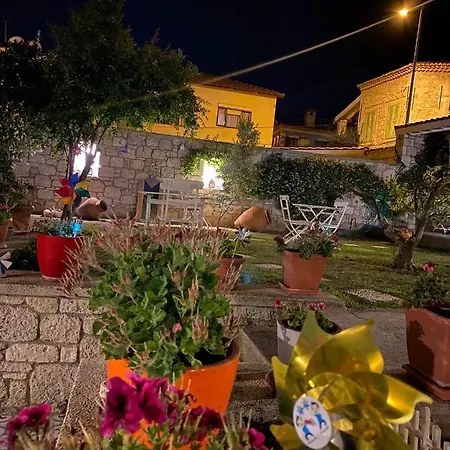 Alacati Selin Otel *