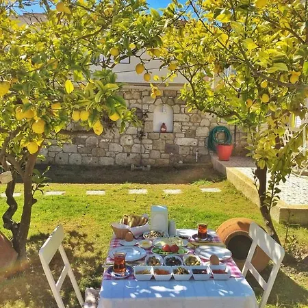 Alacati Selin Çeşme