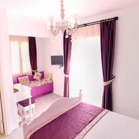 Otel Demir Alacati Çeşme