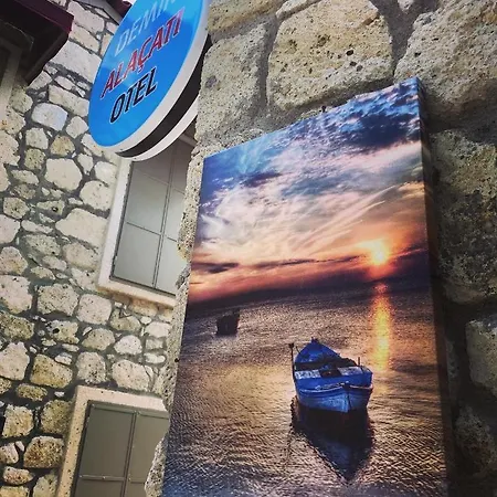 Demir Alacati Otel Çeşme